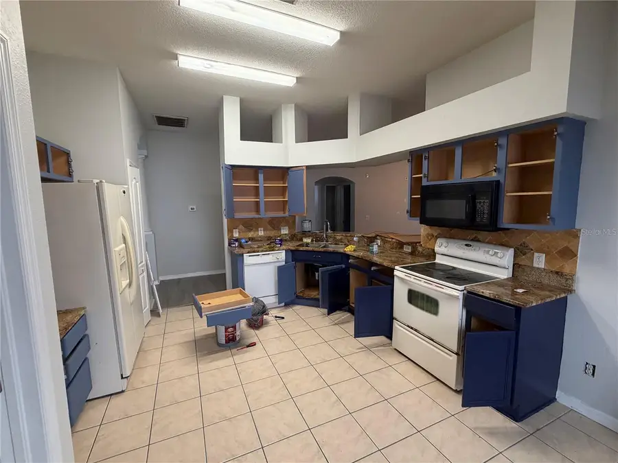 8101 Water Tower Drive, Tampa, FL 33619 - #3