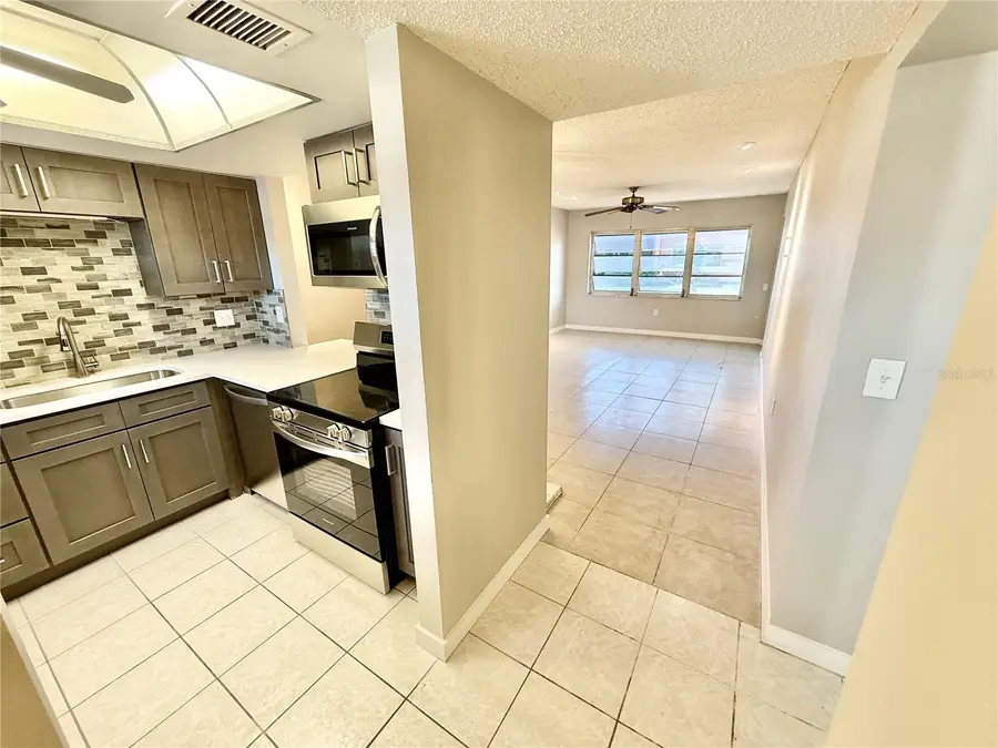 4805 Alt 19 #111, Palm Harbor, FL 34683 - Image #2