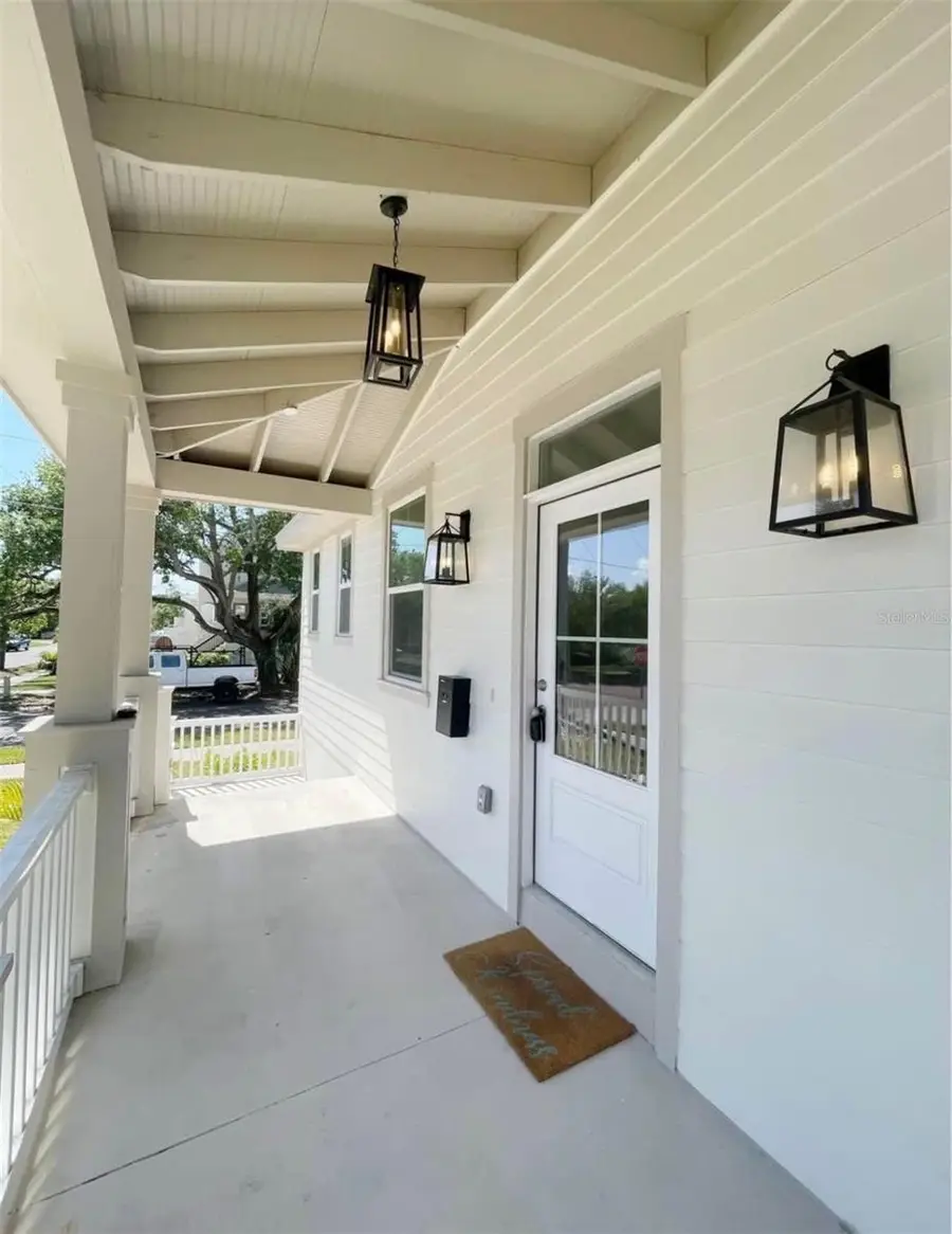 1299 5th Street S, Saint Petersburg, FL 33701 - Image #2