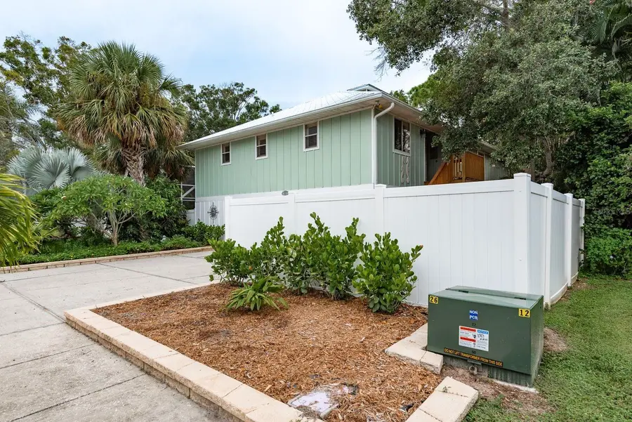 737 Ohio Avenue, Palm Harbor, FL 34683 - #3