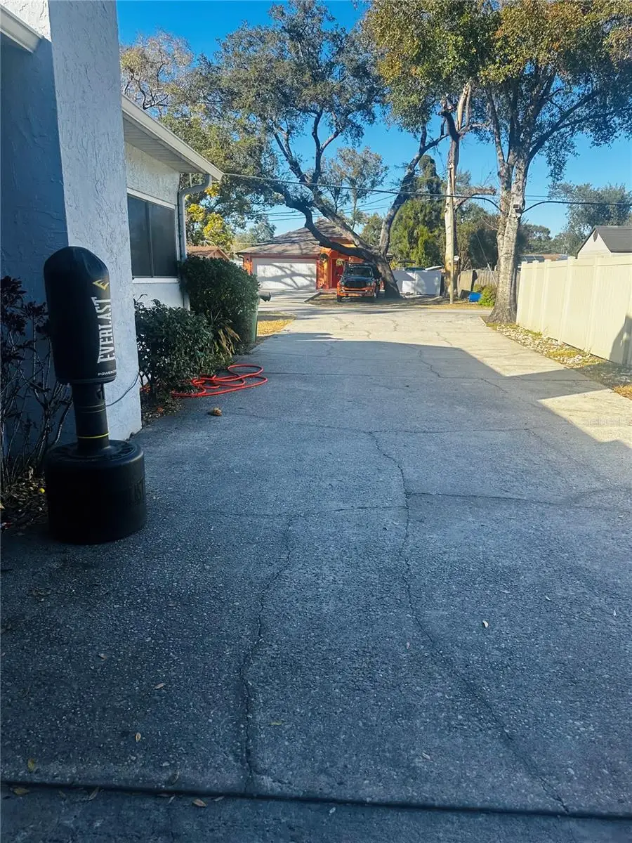 1304 W Burger Street, Tampa, FL 33604 - Image #3