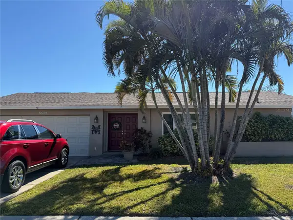 12054 101st Avenue, SEMINOLE, FL 33772