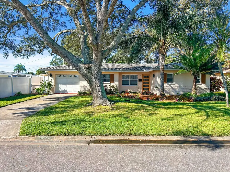 7922 2nd Way N, Saint Petersburg, FL 33701 - Image #2