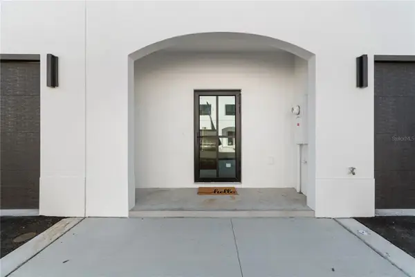 4346 Cambio Gardens Court, TAMPA, FL 33610