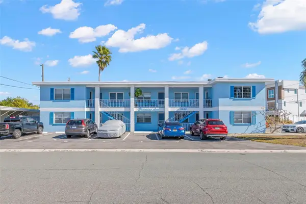 11025 2nd Street E #8, TREASURE ISLAND, FL 33706