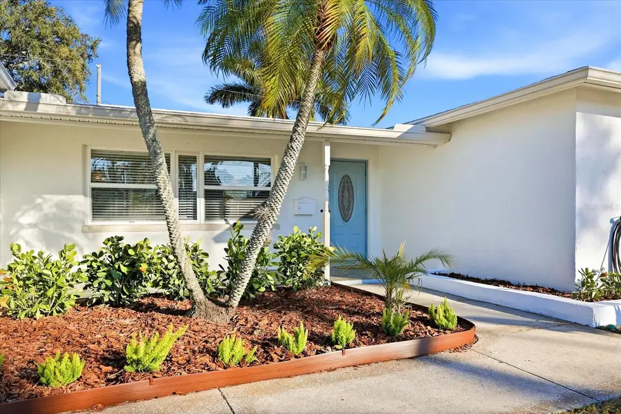 2461 61st Lane N, Saint Petersburg, FL 33710 - Image #2