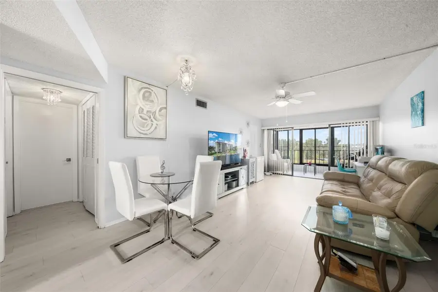 117 Country Club Drive #204, Lake Placid, FL 33852 - #3