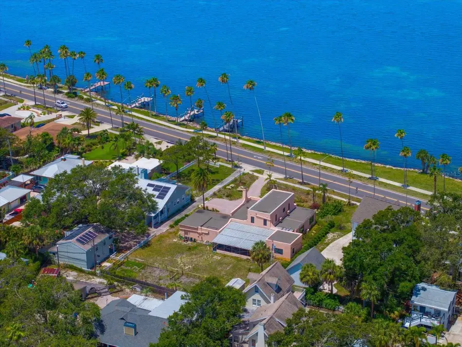 43 Edgewater Drive, Dunedin, FL 34698 - #2