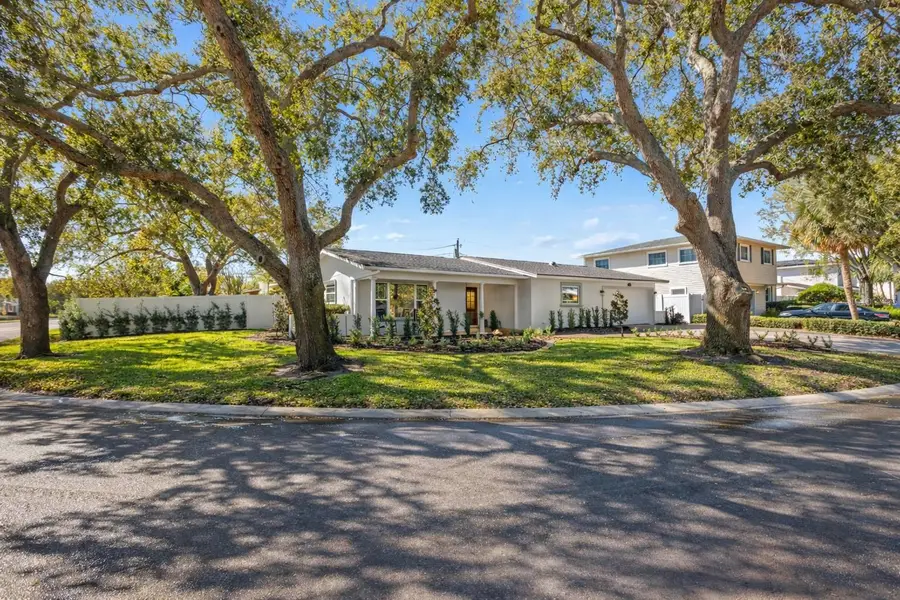 1182 41st Avenue Ne, Saint Petersburg, FL 33703 - #2