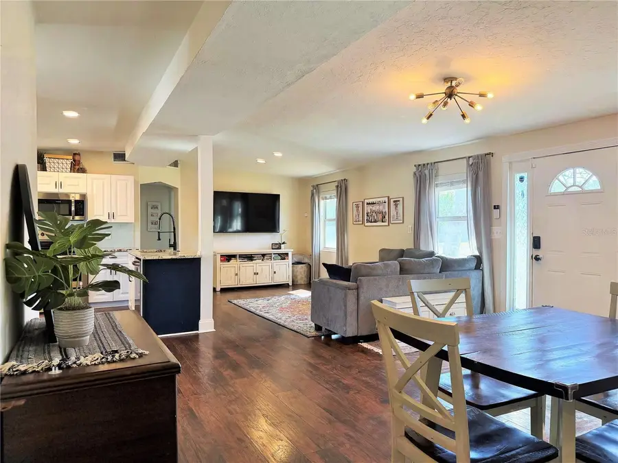 4101 11th Avenue N, Saint Petersburg, FL 33713 - #2