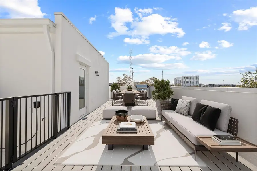 315 15th Street N, Saint Petersburg, FL 33705 - Image #2