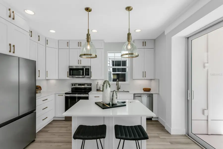 2138 W Chestnut Street, Tampa, FL 33607 - #2