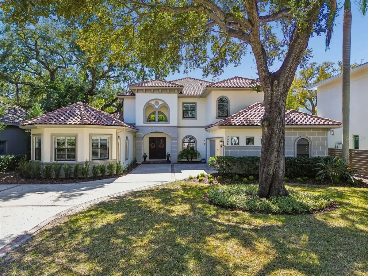 2906 W Hawthorne Road, Tampa, FL 33611 - #1