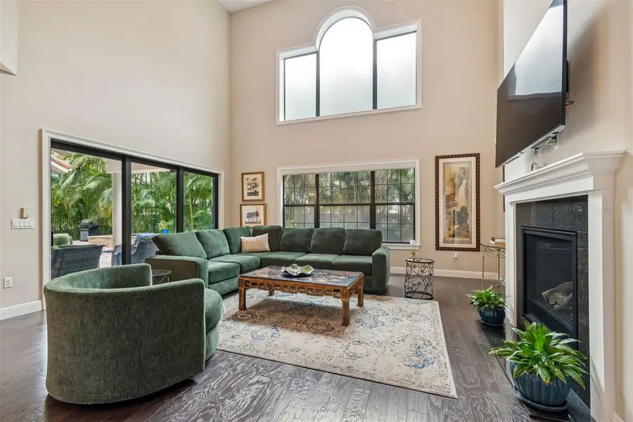 2906 W Hawthorne Road, Tampa, FL 33611 - #3