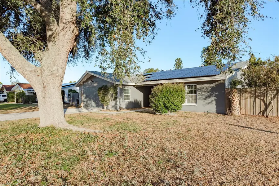 2541 60th Avenue S, Saint Petersburg, FL 33712 - #3