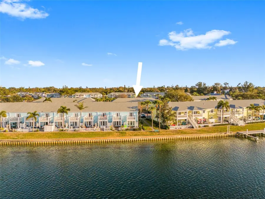 125 Pompano Drive Se, Saint Petersburg, FL 33705 - #2