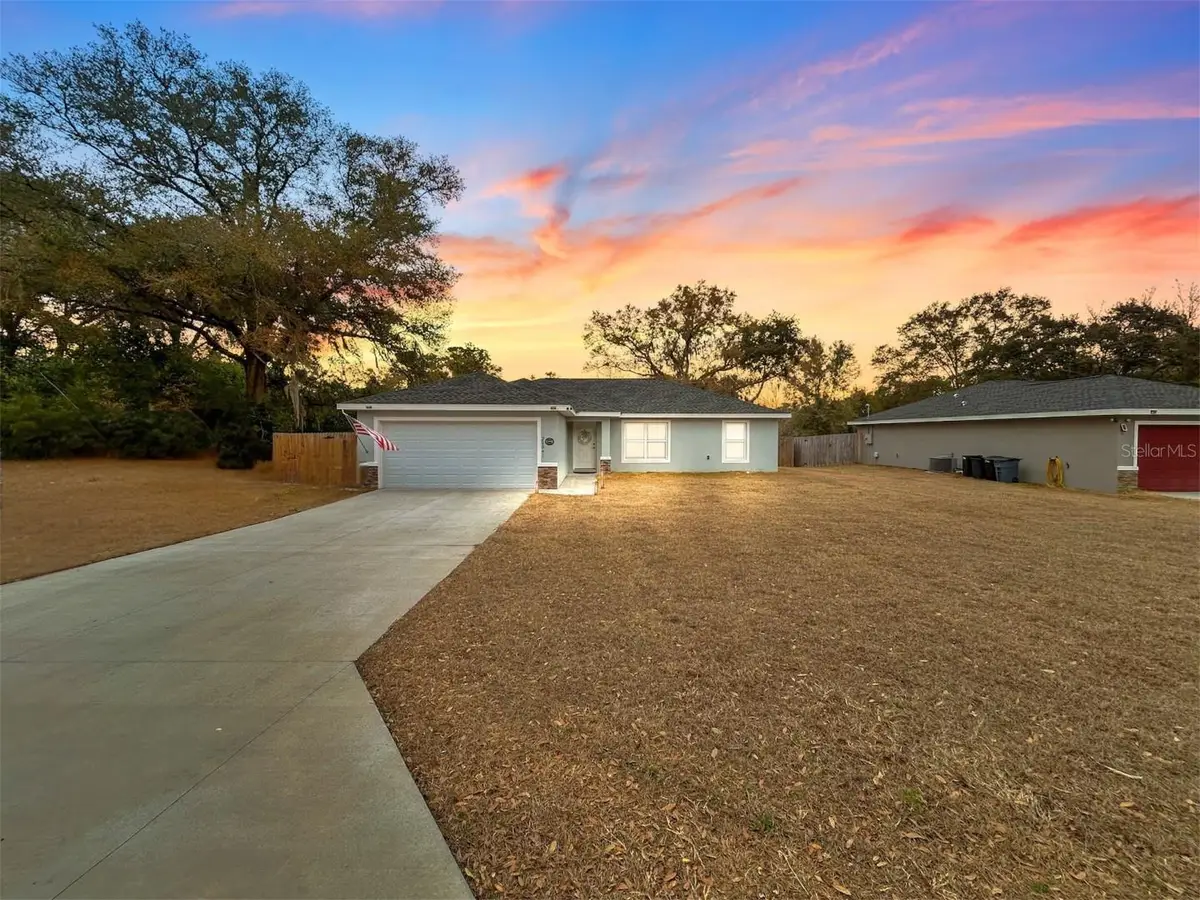 20061 SW 83rd Place, Dunnellon, FL 34431 - #1