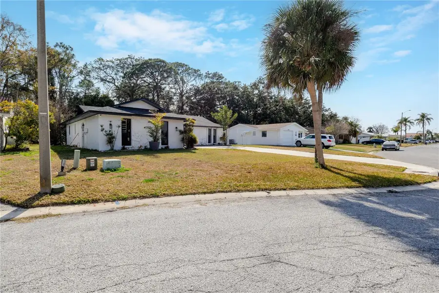 4876 Shell Stream Boulevard, New Port Richey, FL 34652 - #3