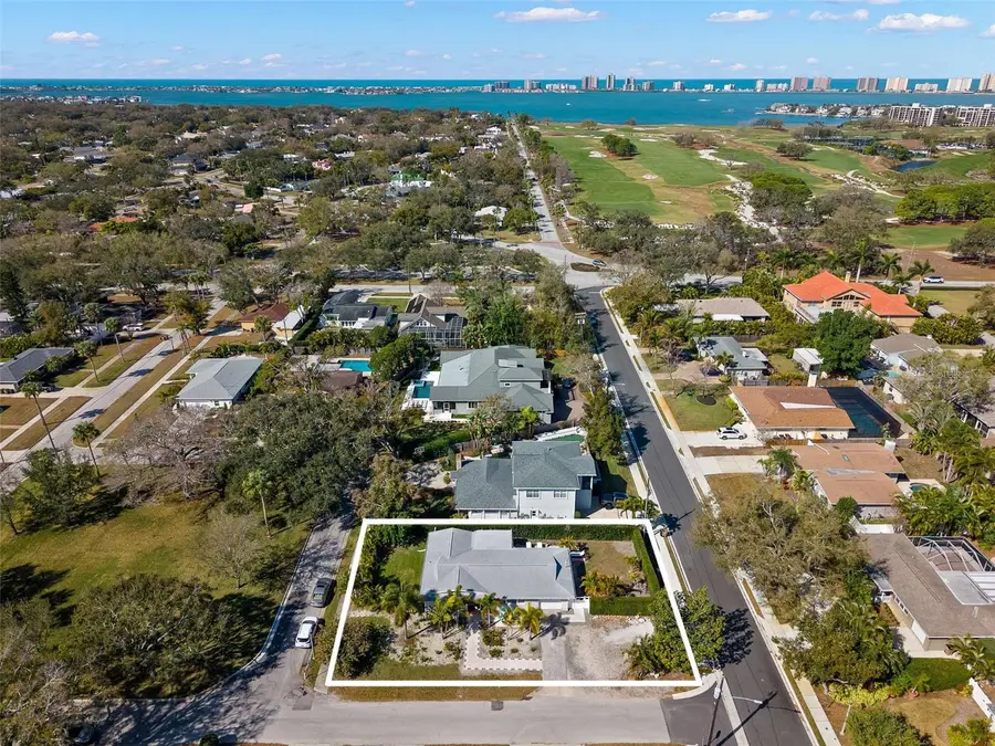 1000 Varona Street, Belleair, FL 33756 - #2