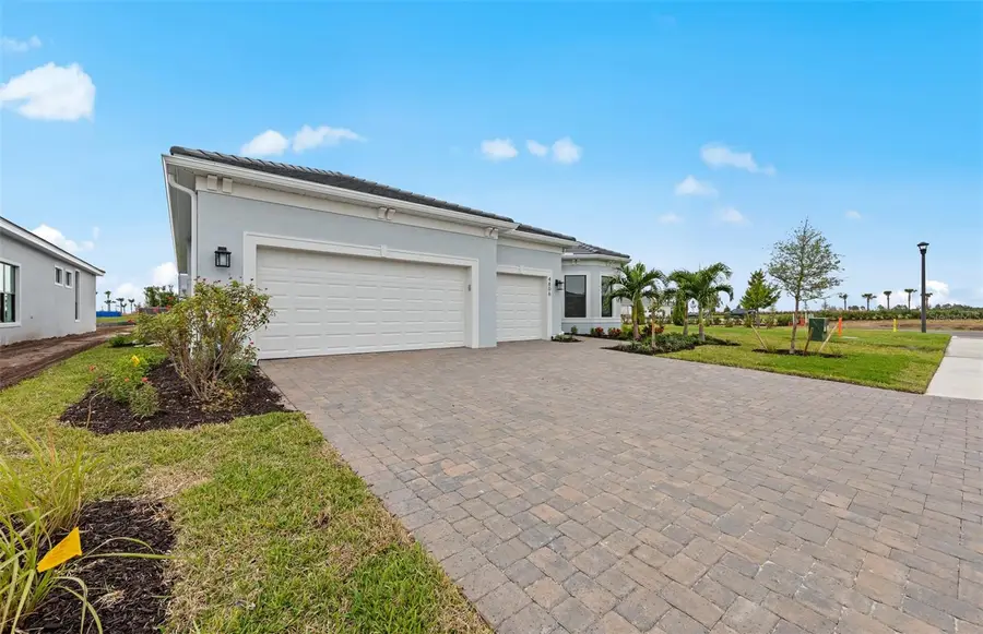 4806 Empire Landing Run, Lakewood Ranch, FL 34211 - #3
