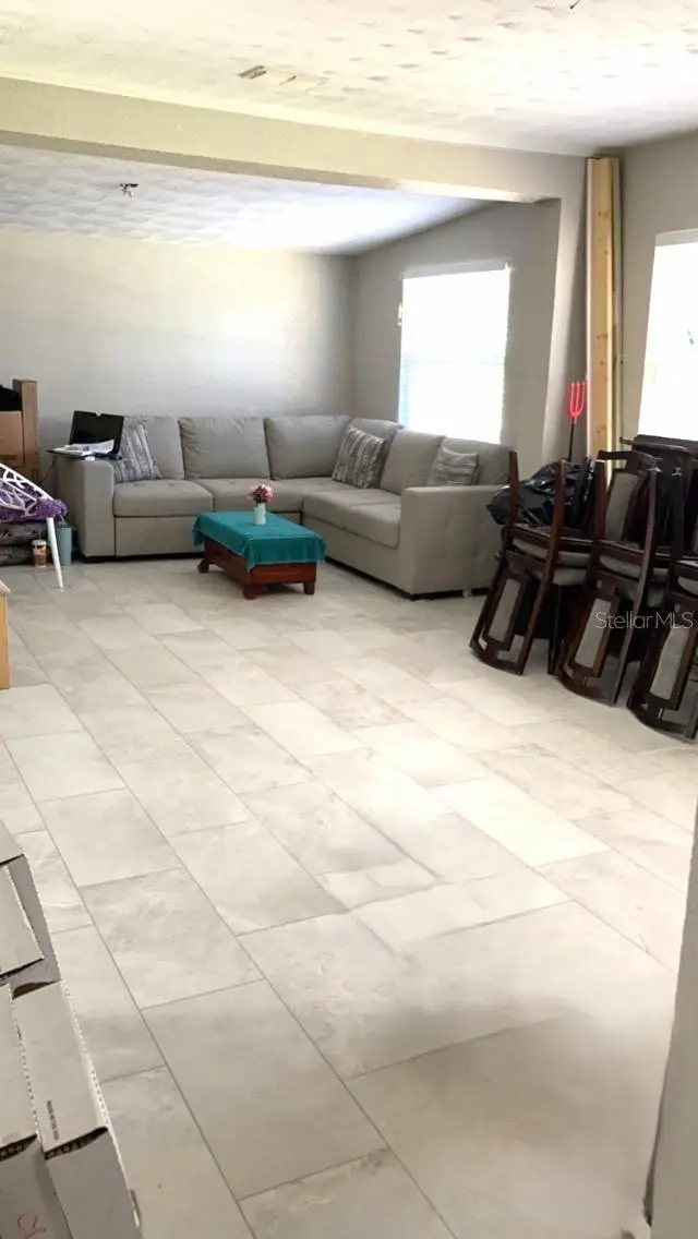 225 83rd Avenue Ne, Saint Petersburg, FL 33702 - #3