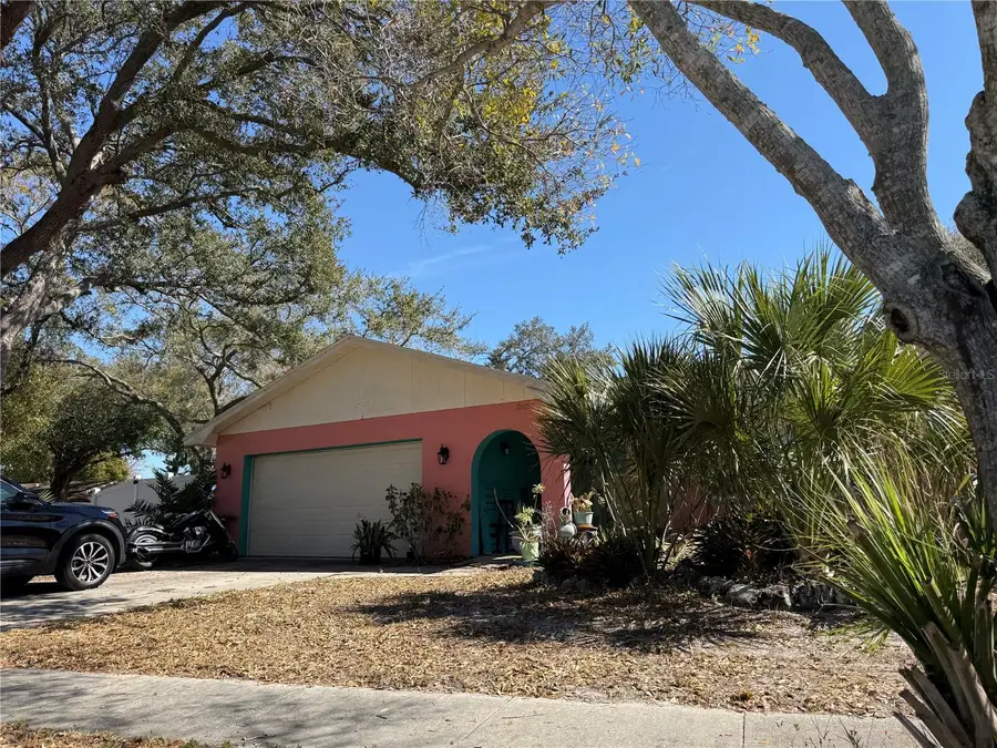 2913 Fairfield Court, Dunedin, FL 34698 - #3