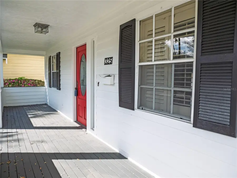 325 17th Avenue Ne, Saint Petersburg, FL 33704 - #3