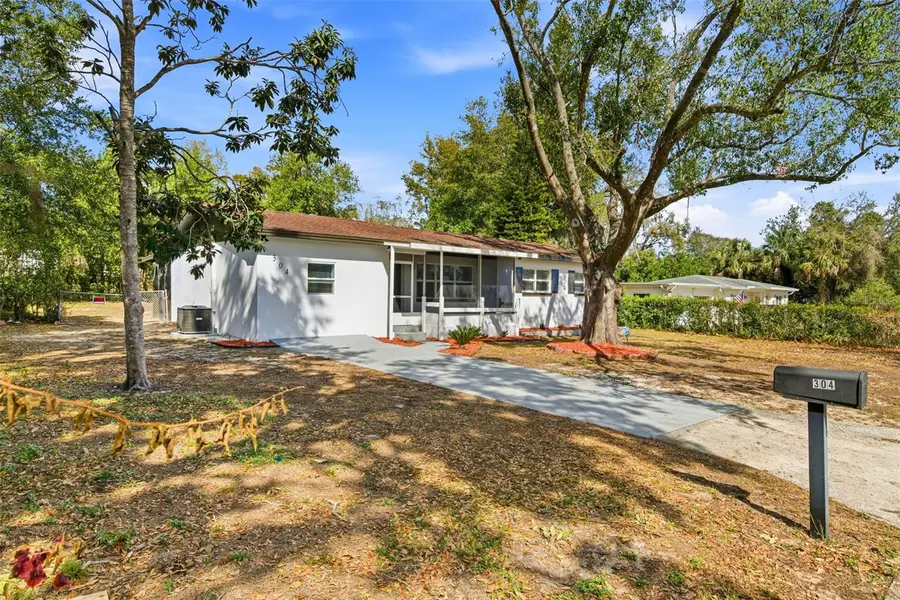 304 Forest Park Avenue, Temple Terrace, FL 33617 - #2