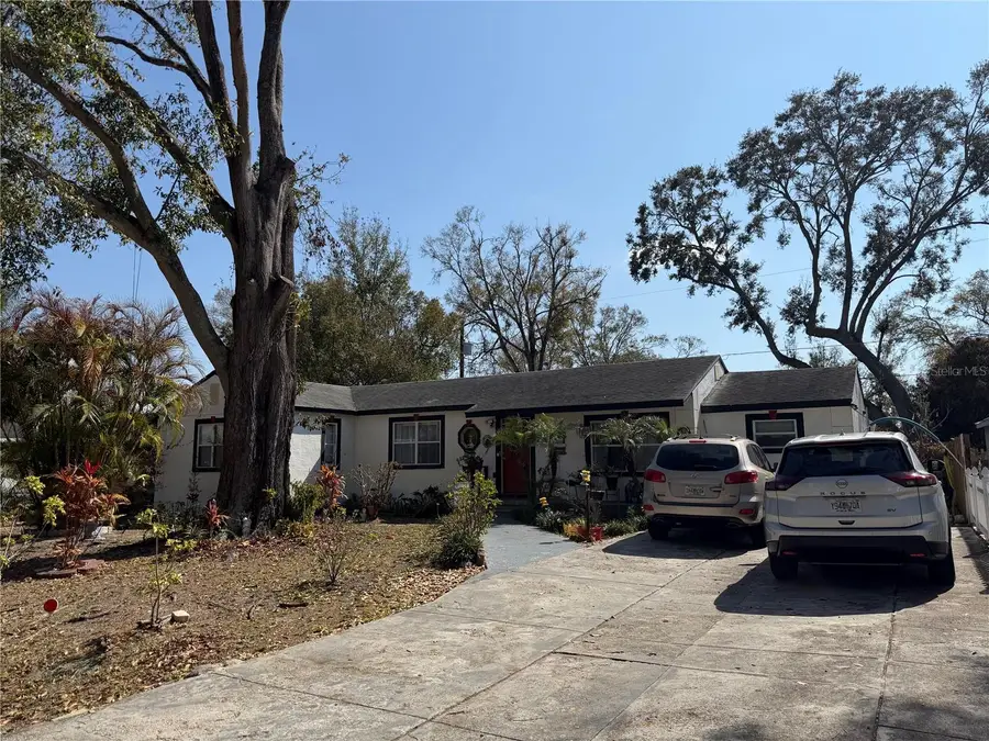 1514 W River Shore Way, Tampa, FL 33603 - #2