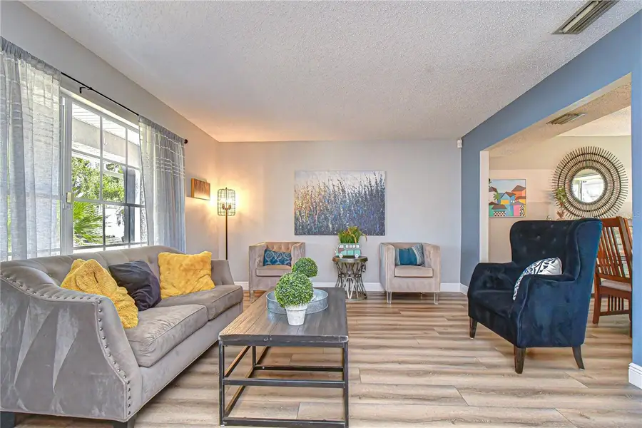 1617 Shady Leaf Drive, Valrico, FL 33596 - #3