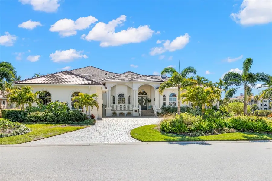 5264 61st Avenue S, Saint Petersburg, FL 33715 - #2