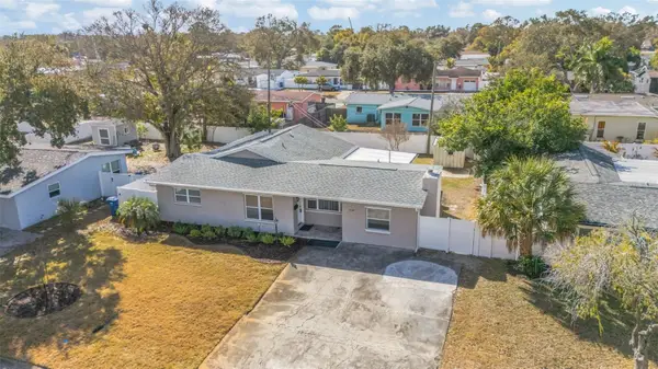 6700 33rd Avenue N, ST PETERSBURG, FL 33710