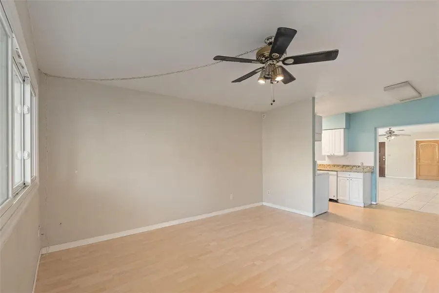 138 Davison Avenue Ne, Saint Petersburg, FL 33703 - #3