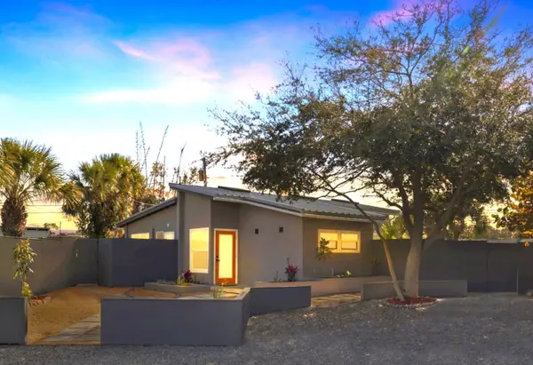 890 65th Street S, ST PETERSBURG, FL 33707