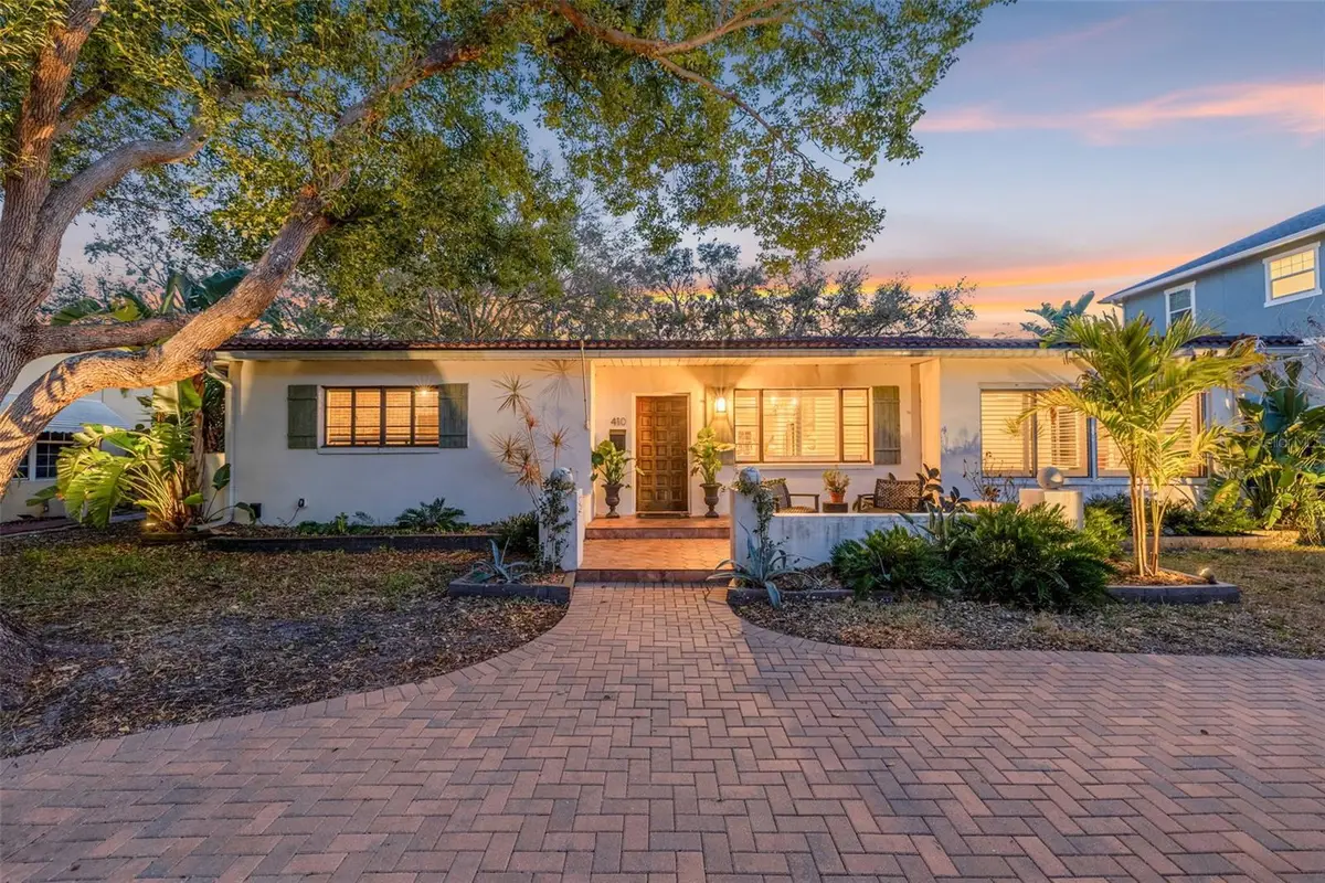 410 35th Avenue Ne, Saint Petersburg, FL 33704 - #1