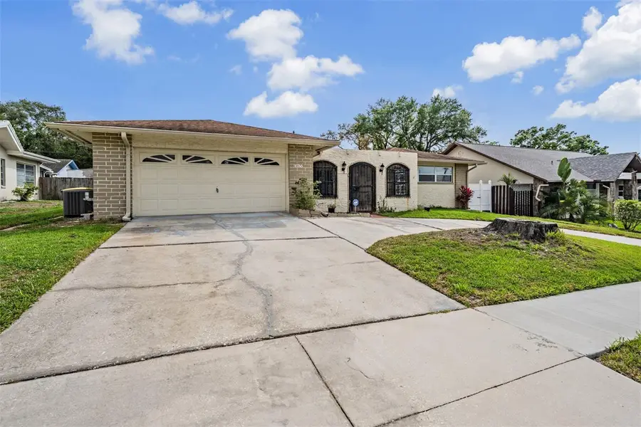 1735 Union Street, Clearwater, FL 33755 - #2