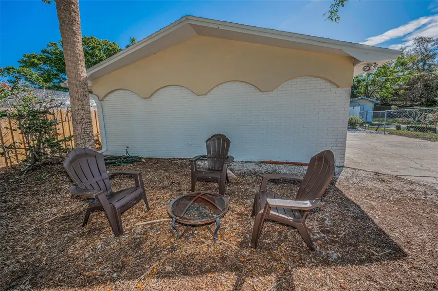 2053 Jefferson Avenue, Dunedin, FL 34698 - #3
