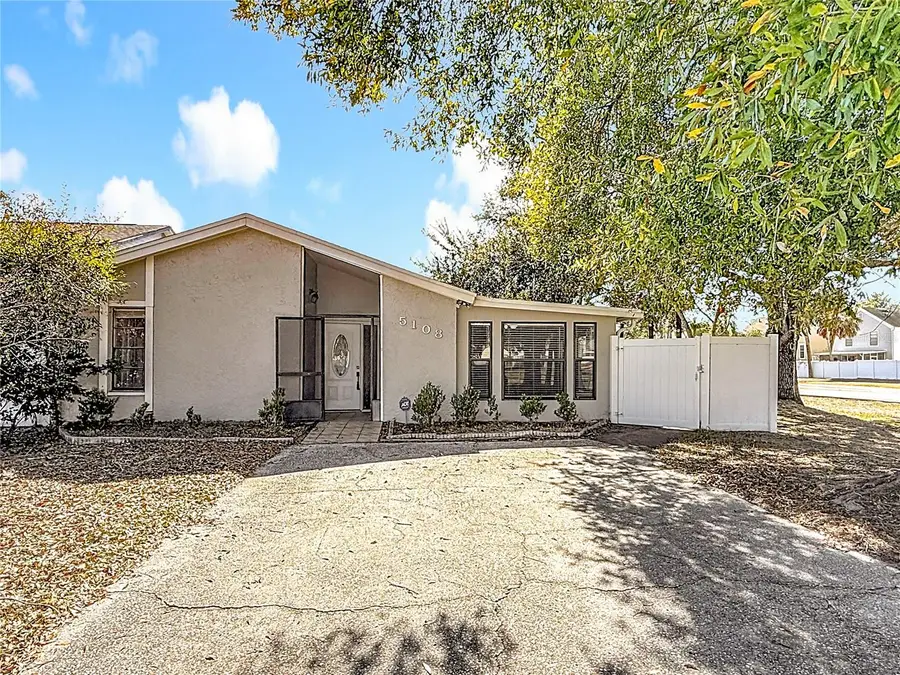 5108 Ravensdale Way, Tampa, FL 33624 - #3