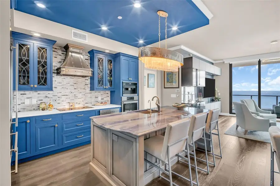 100 1st Avenue N #3404, Saint Petersburg, FL 33701 - #3