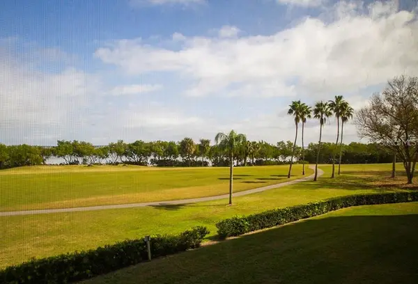 2618 Cove Cay Drive #204, CLEARWATER, FL 33760