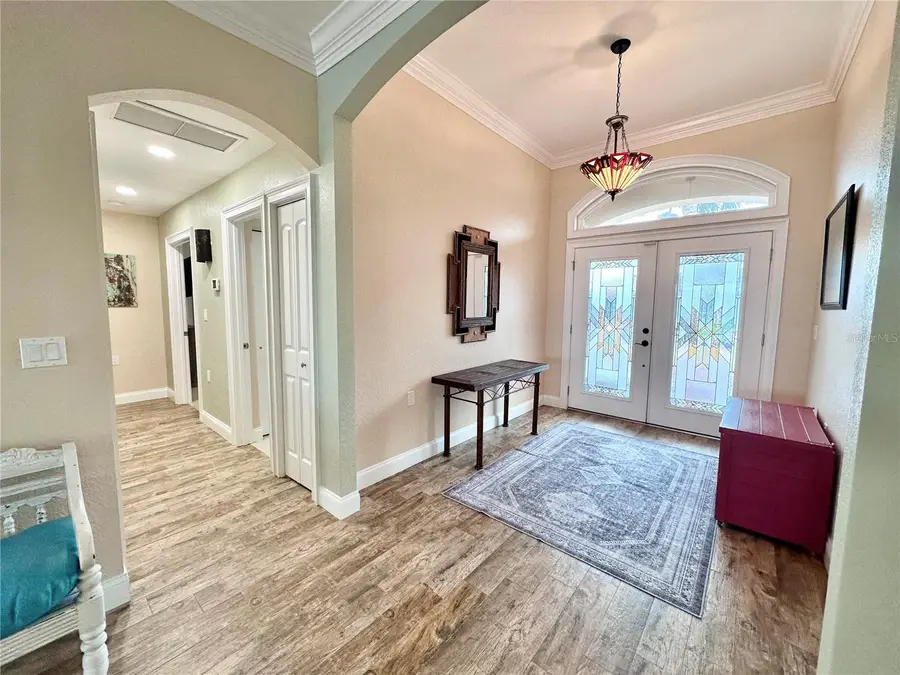 7831 4th Avenue S, Saint Petersburg, FL 33707 - #3