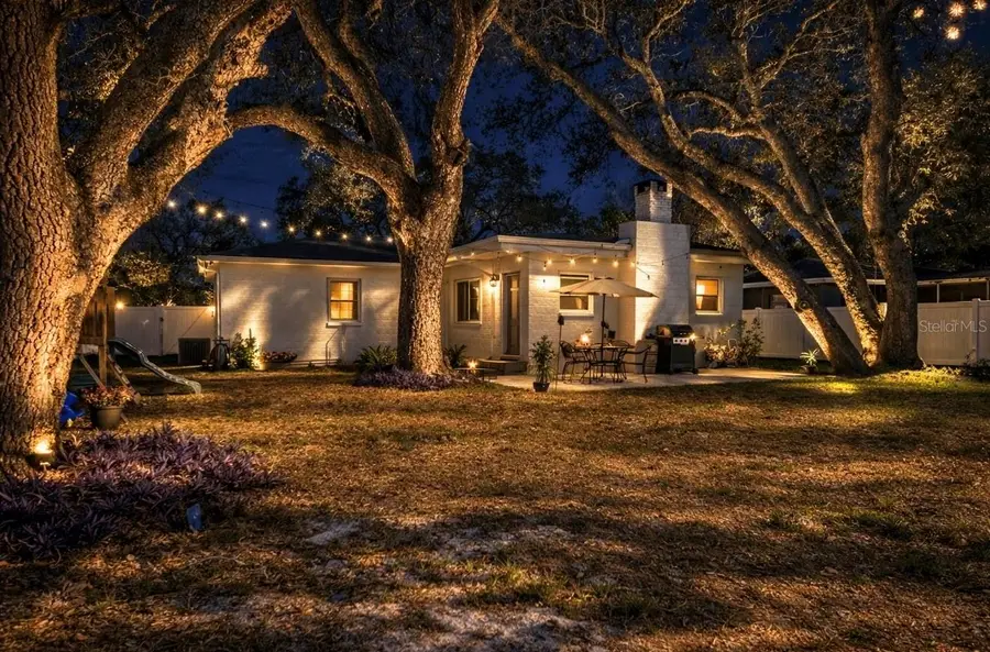 10224 N Oakleaf Avenue, Tampa, FL 33612 - #3