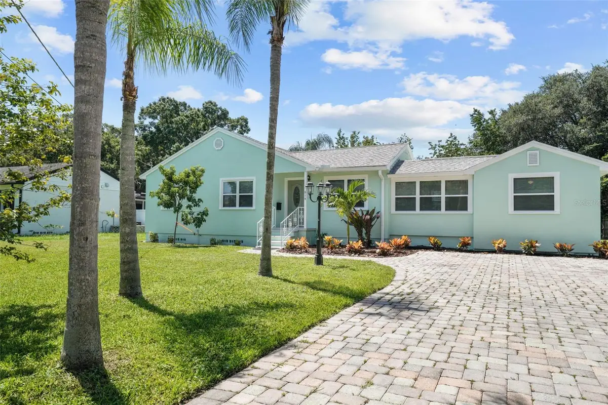 814 W Indiana Avenue, Tampa, FL 33603 - #1