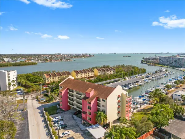 1750 Harbor Place S #202, SOUTH PASADENA, FL 33707