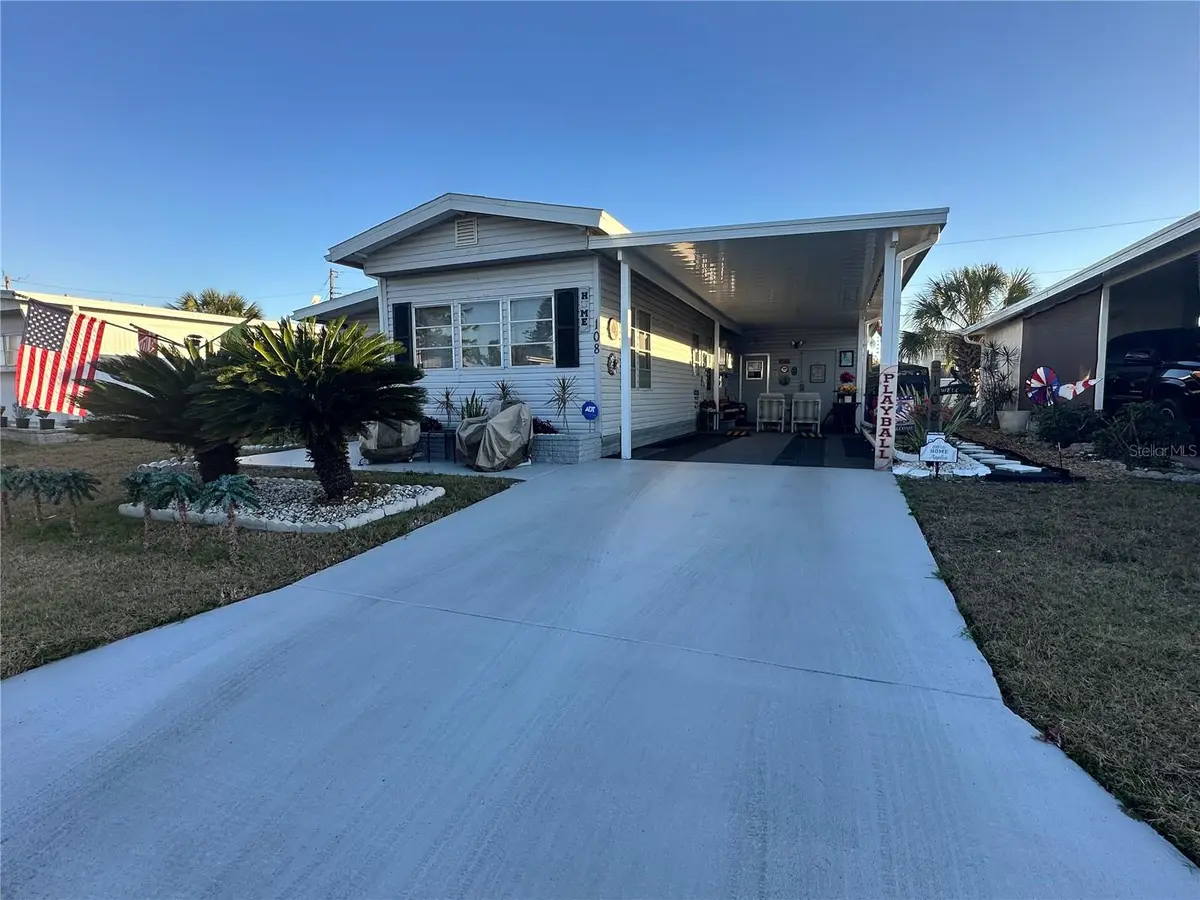 108 50th Avenue Plaza W, Bradenton, FL 34207 - #1