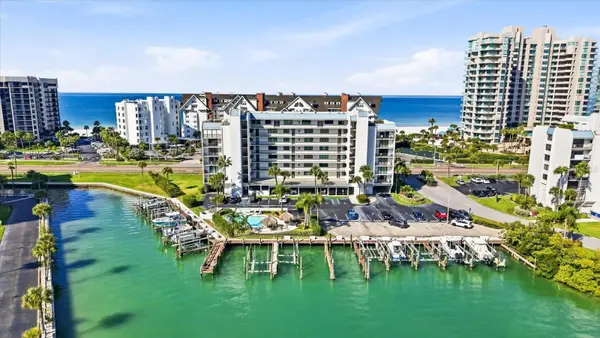 1591 Gulf Boulevard #304S, CLEARWATER BEACH, FL 33767