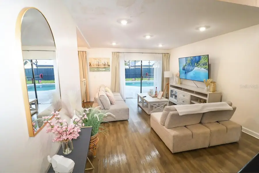 15401 Deerglen Drive, Tampa, FL 33624 - #3