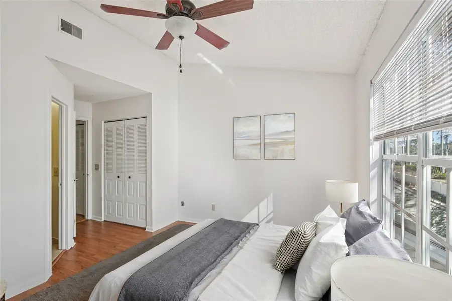 11341 Grandville Drive, Temple Terrace, FL 33617 - #3