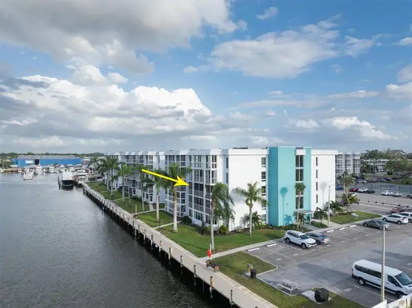 4900 38th Way S #302, ST PETERSBURG, FL 33711