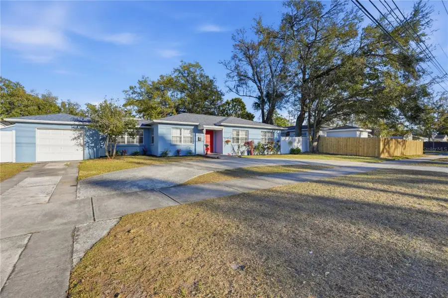 2415 16th Street N, Saint Petersburg, FL 33704 - #2